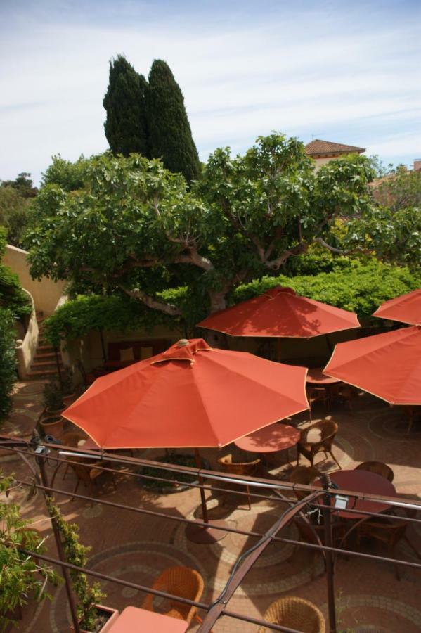 Auberge Des Glycines Porquerolles Buitenkant foto